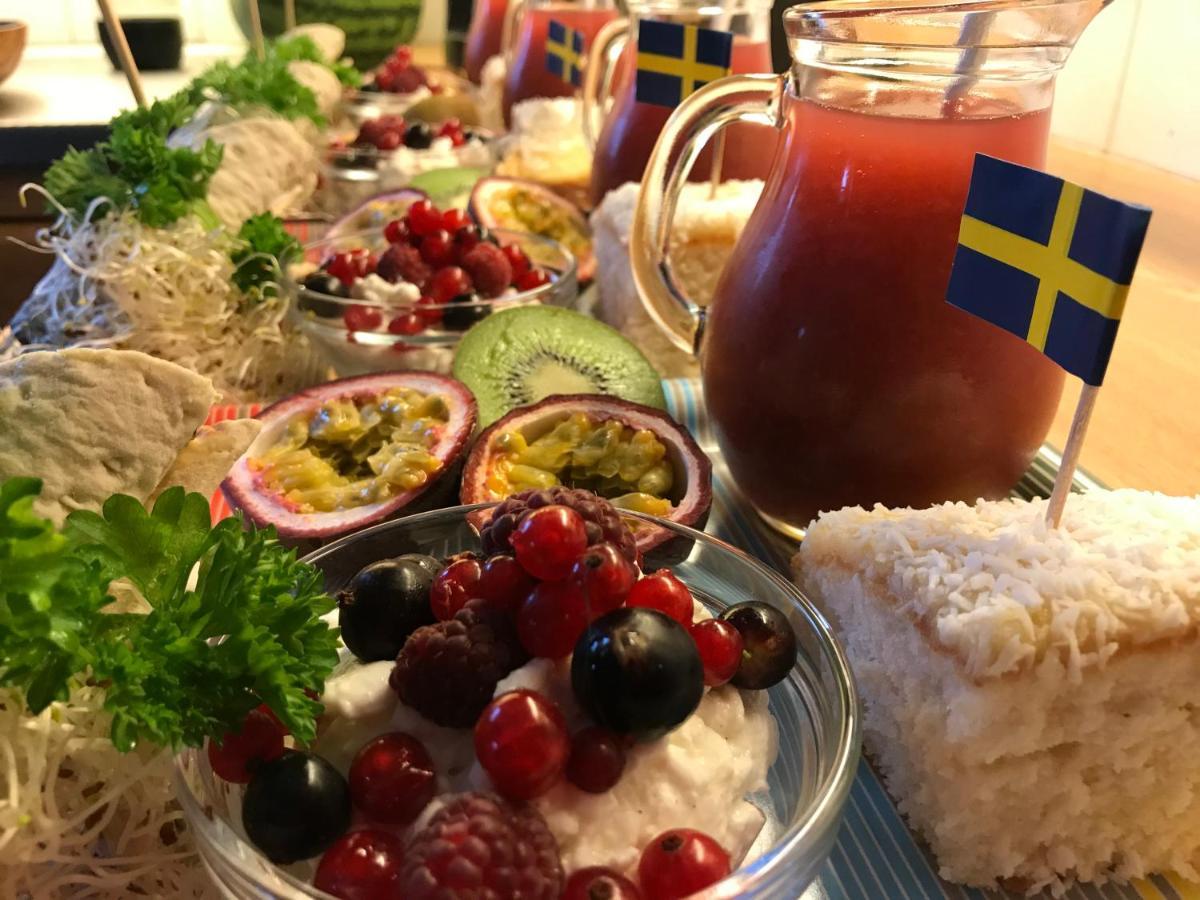 Haere Mai B&B Orust Henån Exterior foto